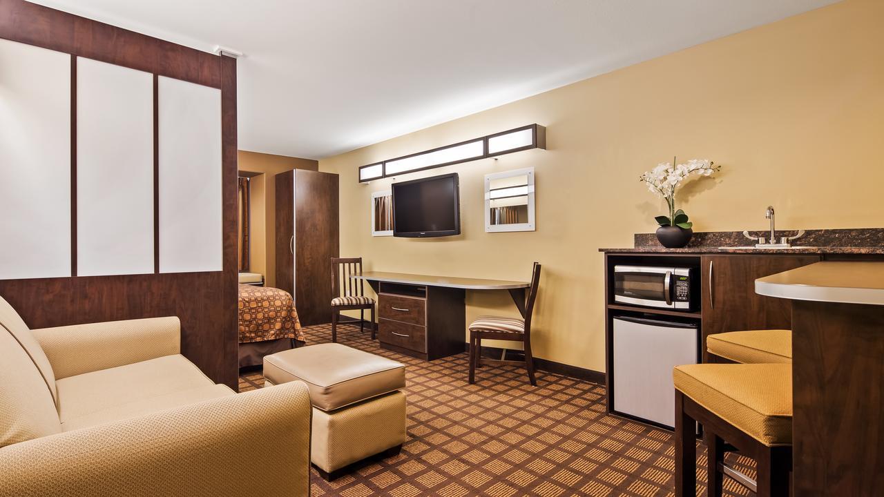 Microtel Inn & Suites By Wyndham ראונד רוק מראה חיצוני תמונה