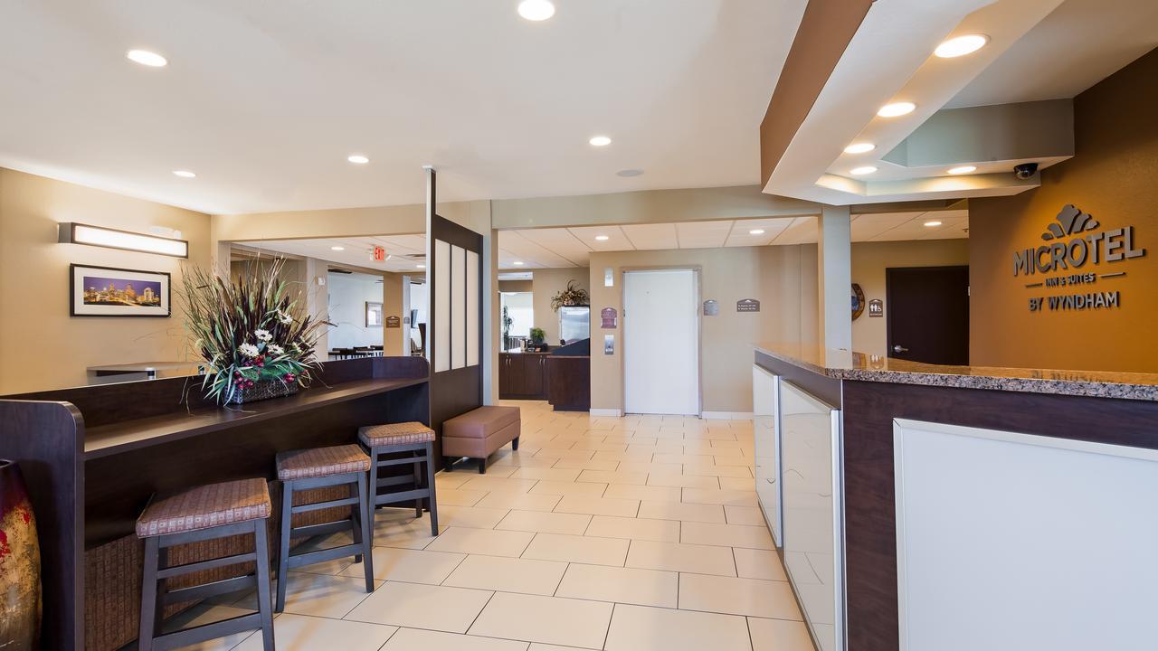 Microtel Inn & Suites By Wyndham ראונד רוק מראה חיצוני תמונה